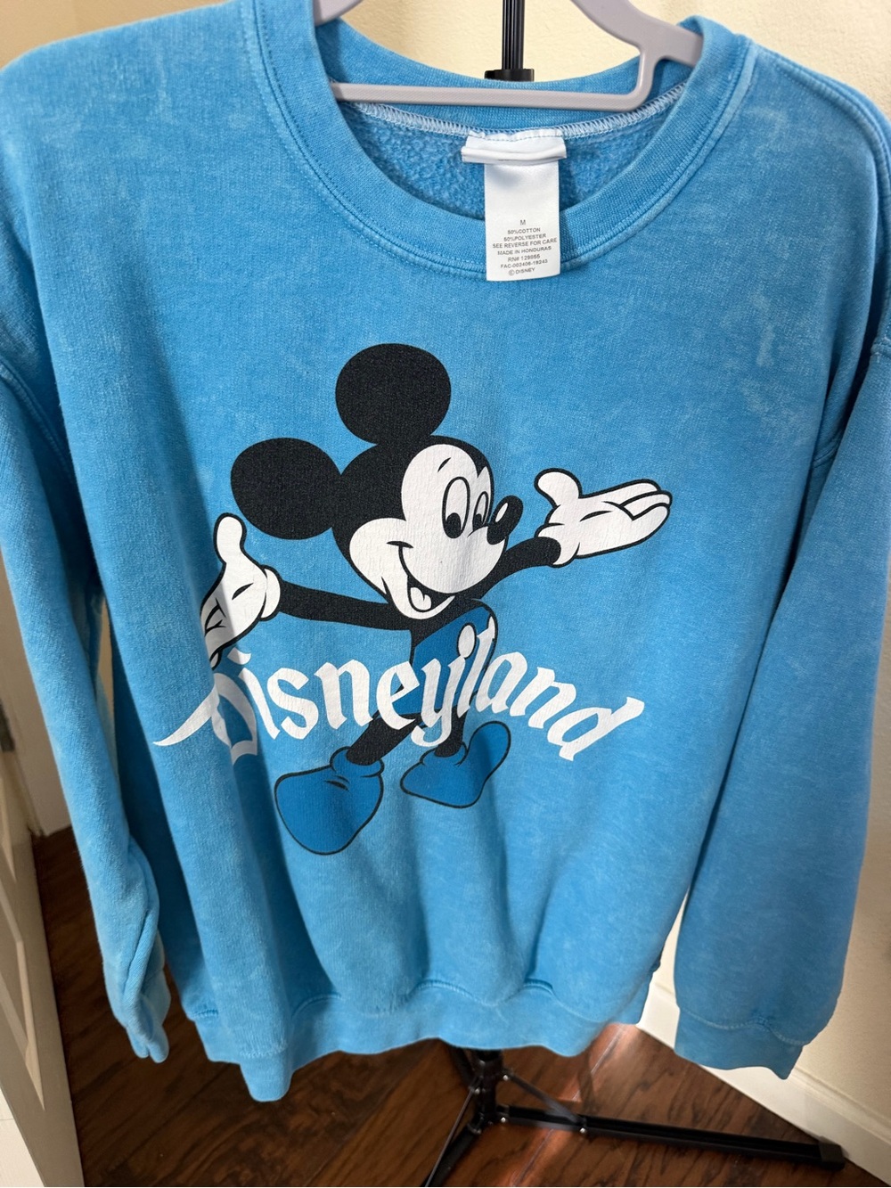 Disney Men’s Light Blue Crewneck Sweatshirt with Mickey Graphic